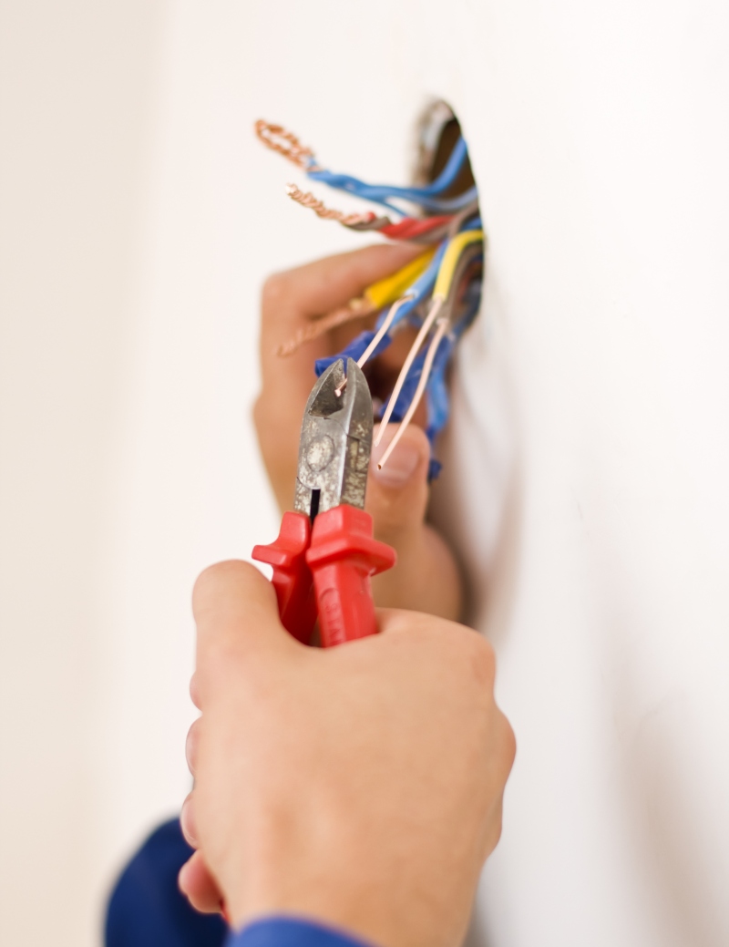 Electricians Oxted, Limpsfield, Hurstgreen, RH8